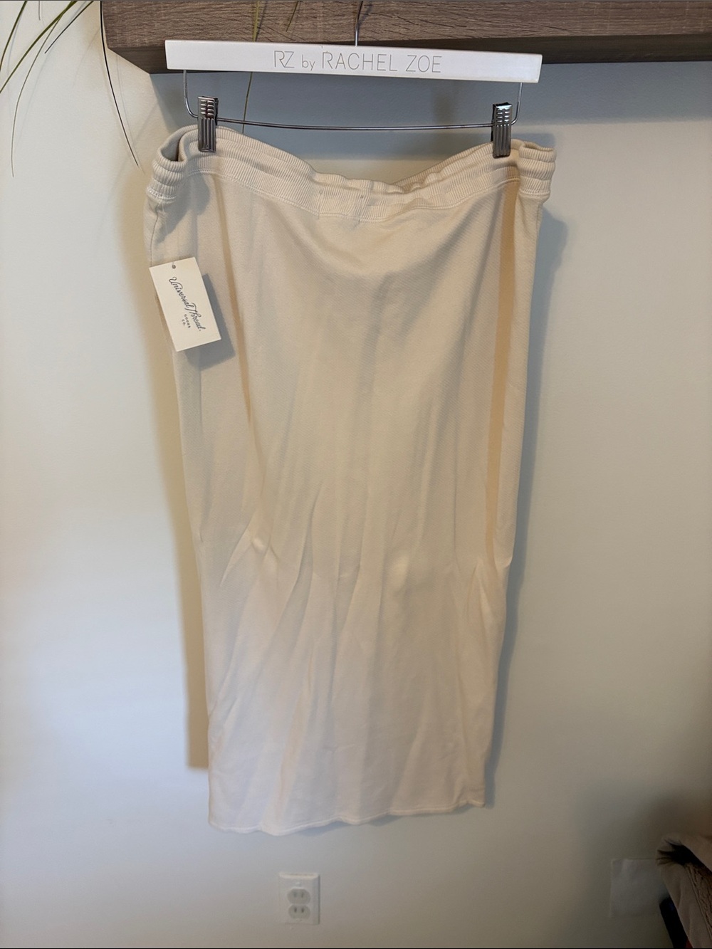 Universal Thread Cream Maxi Drawstring Skirt - Picture 4 of 5